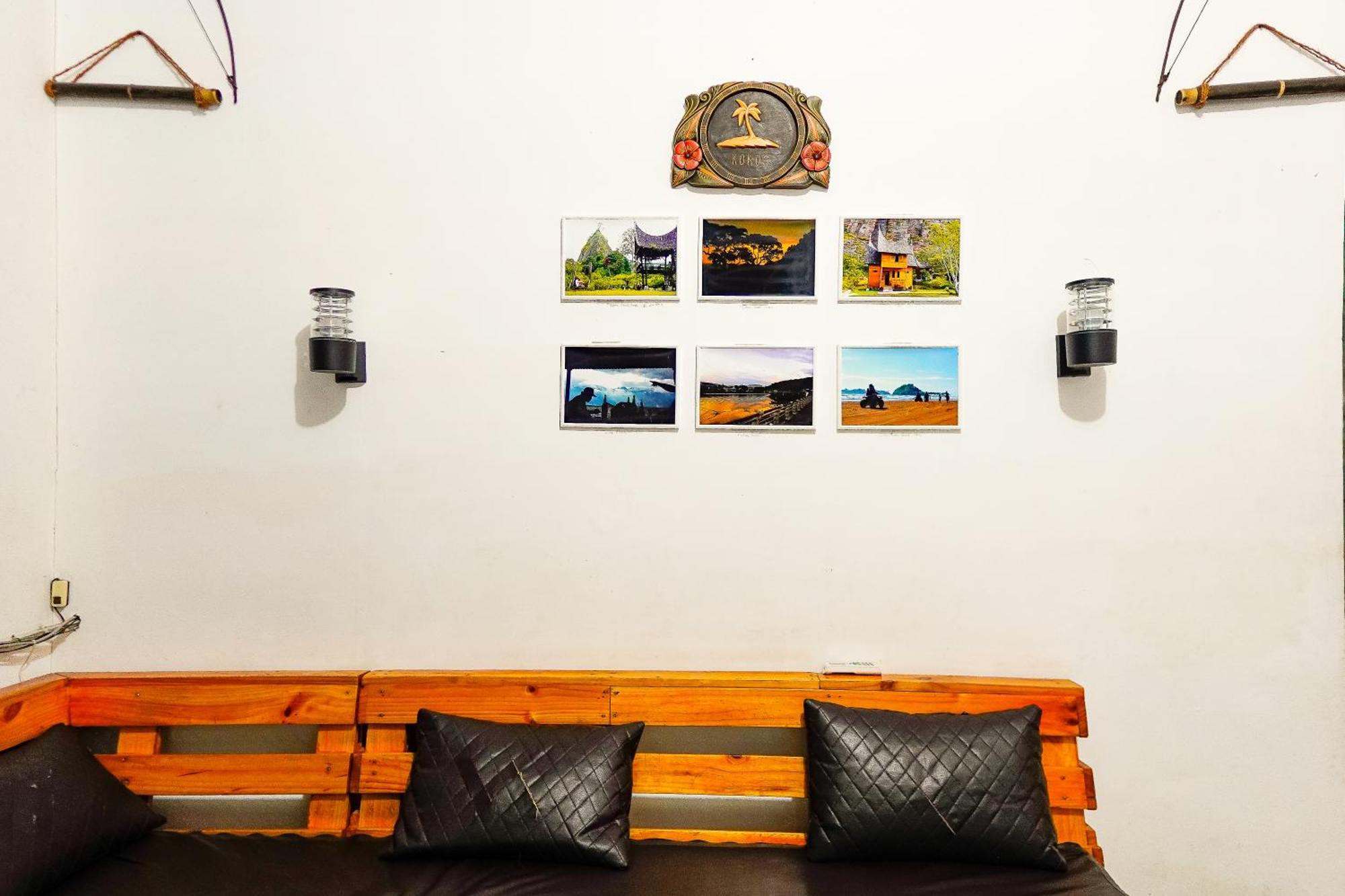 Kokos Hostel Padang City ภายนอก รูปภาพ